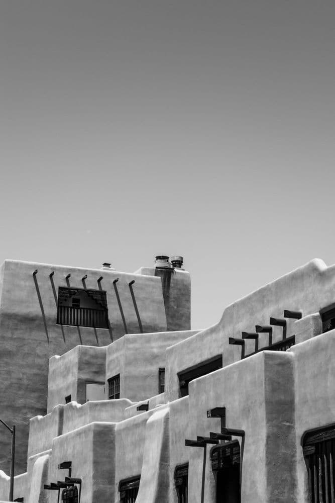 Adobe B&W - 2020-01-01T00:00:00Z