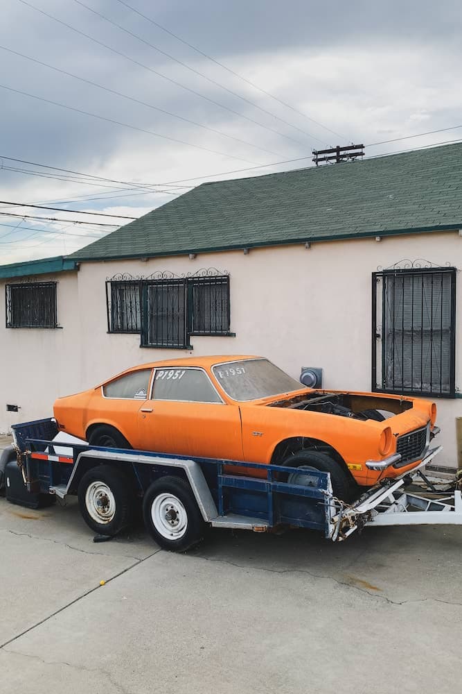 Towed Car - 2020-10-01T00:00:00Z